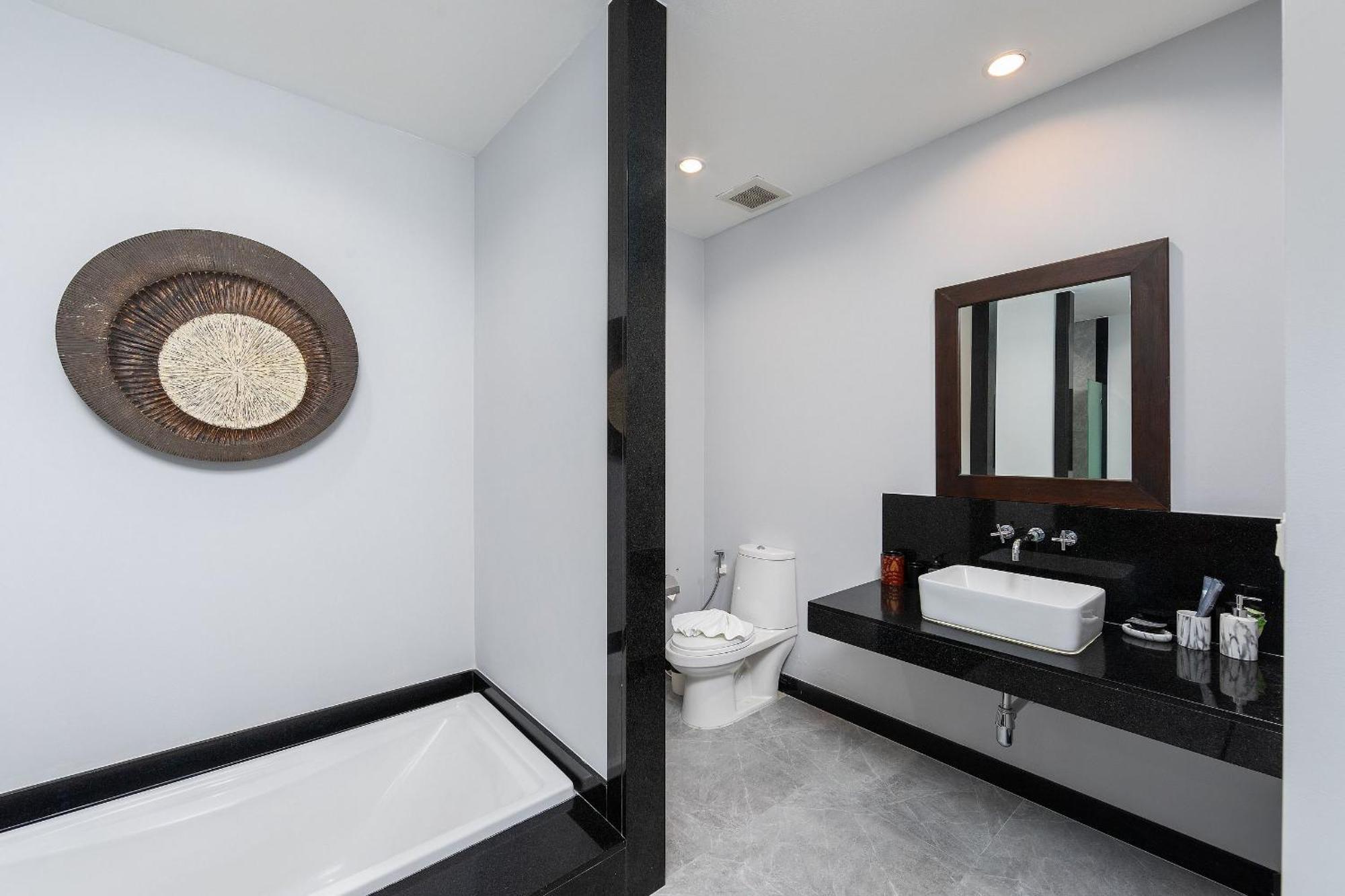 Villa Galam | Private Pool | Onyx Villas By Tropiclook | Naiharn Beach Nai Harn Exterior photo